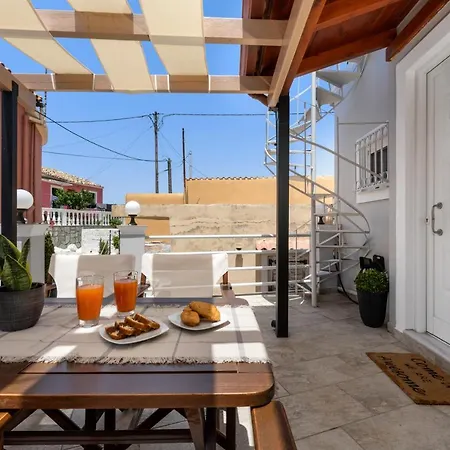 Maria's Dream House *